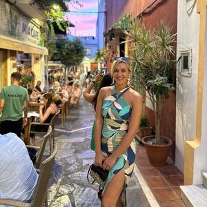 Faltering summer dress